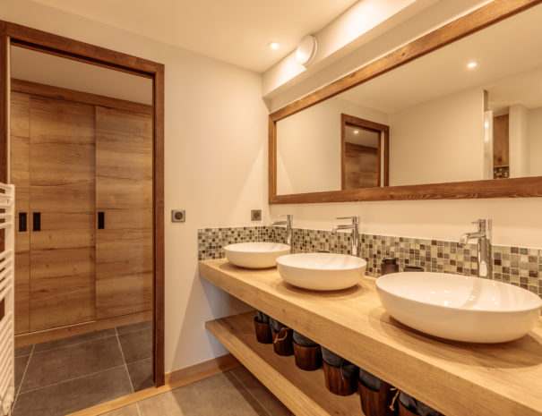 Dormitory double bathroom